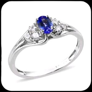 1 ct. Tanzanite & Topaz ring